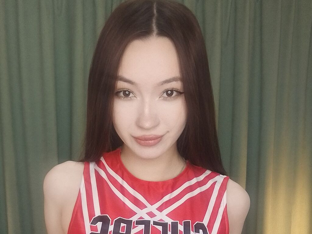 MiyaBloom naked cam model gallery photo