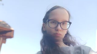 MoireCaudle 18 female strip cam model profile
