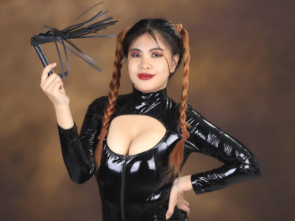 MonicaEverette nude cam model profile photo