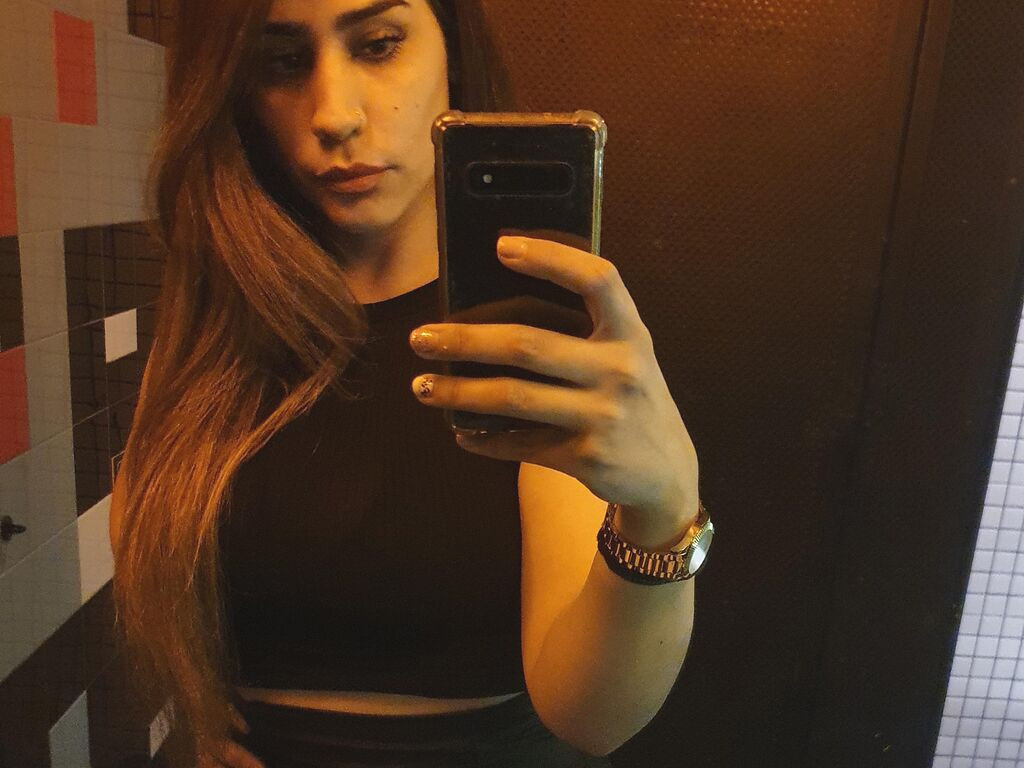NahiaraBiel Naked