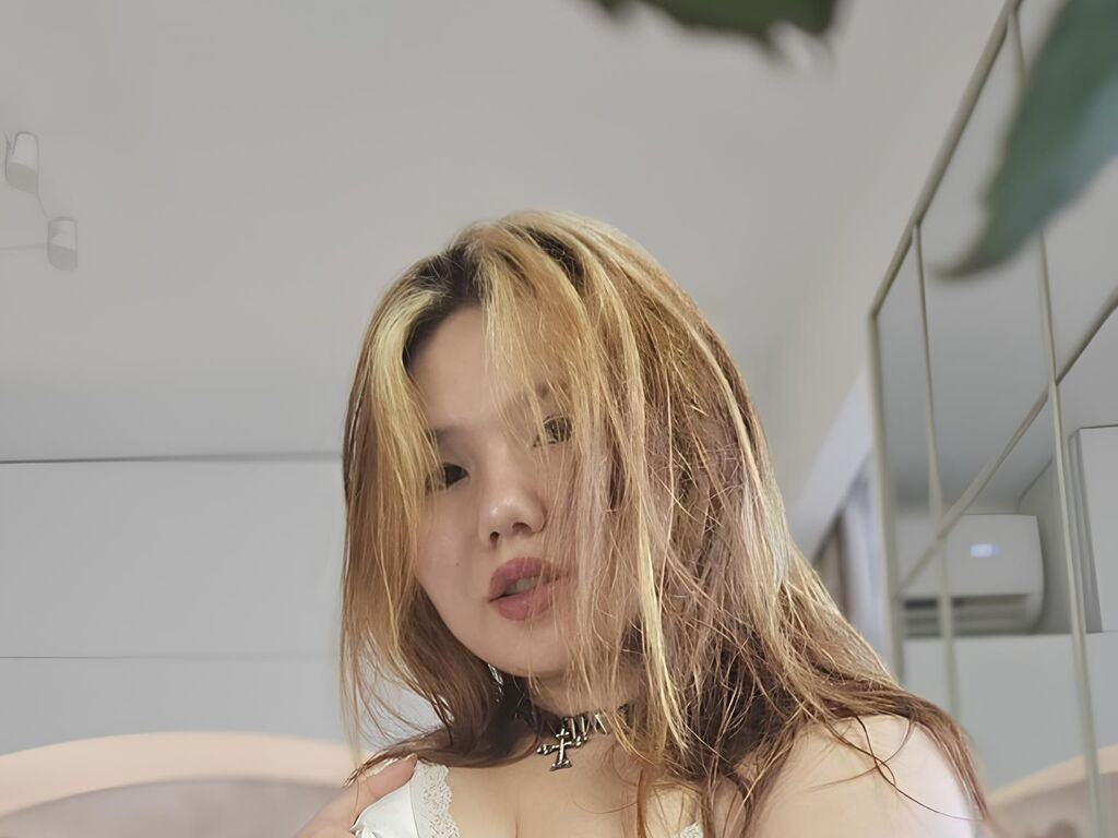 NamiAster naked cam model gallery photo