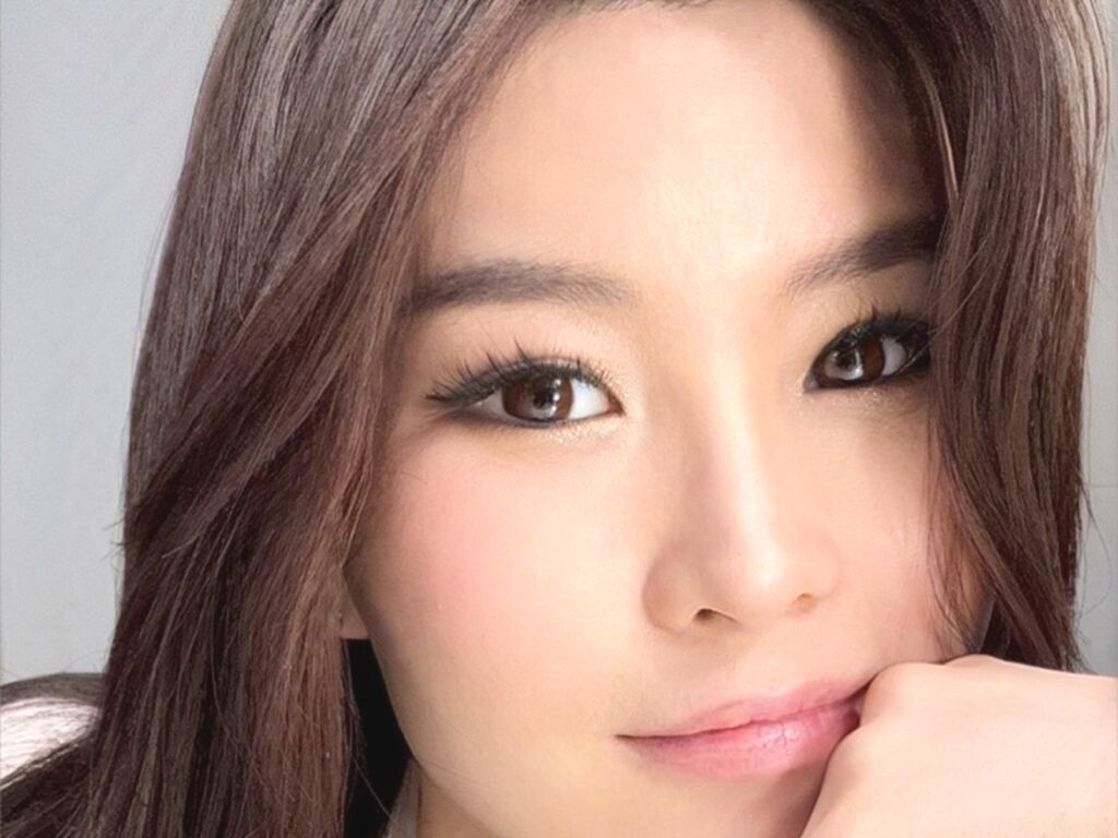NaomiAyanami nude cam model profile photo