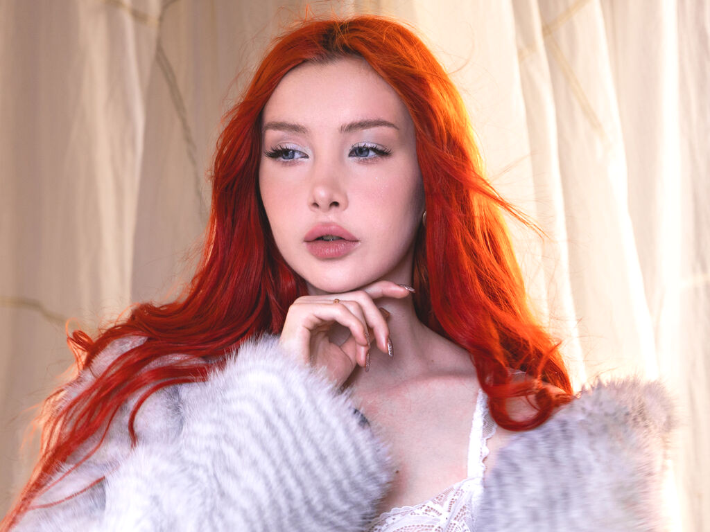 NesollaMaison nude cam model profile photo
