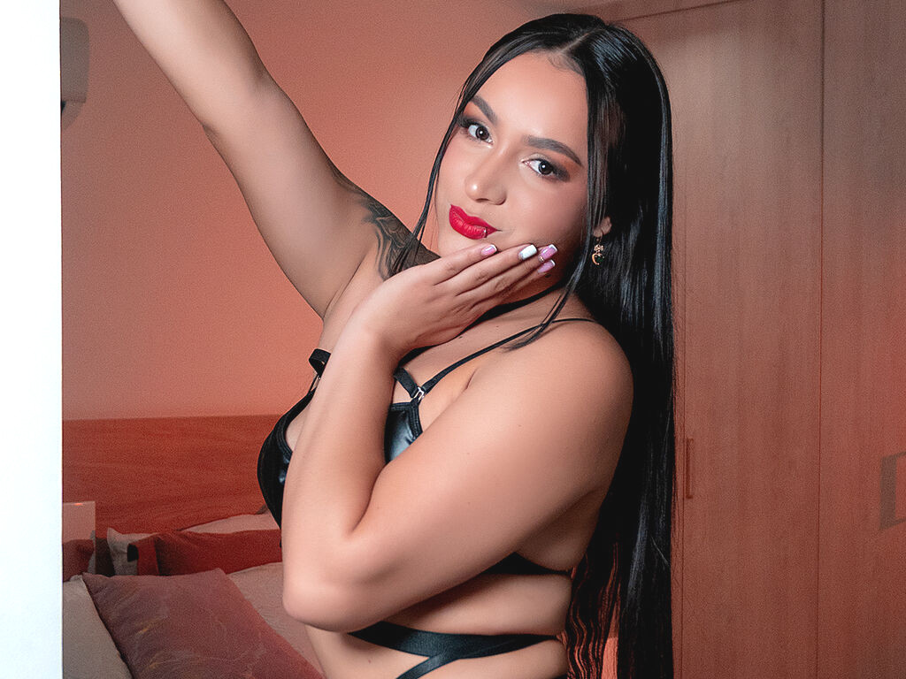 NiaCortez naked cam model gallery photo