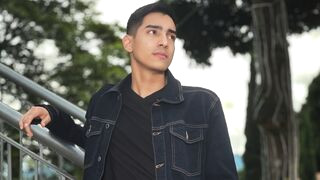 NicholasFinn 24 male erotic related cam model profile