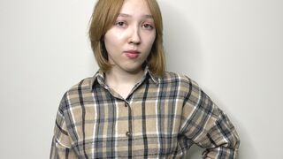 NidaSimerly 18 female erotic cam model profile