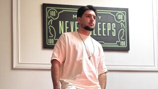 NixonRook 20 male live cam model profile
