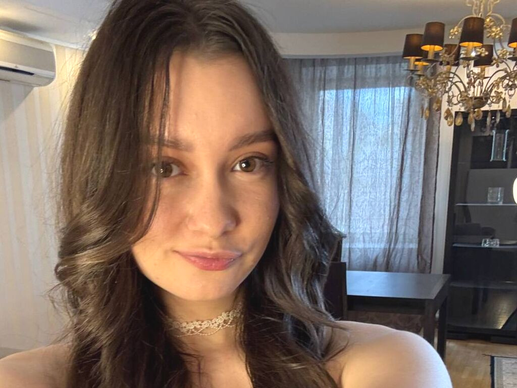 OdetteCarl Naked