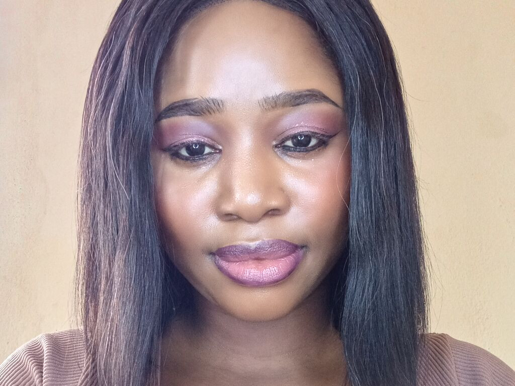 OgbaRebecca nude cam model profile photo