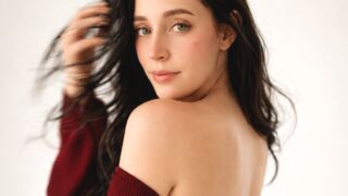 OliviaFable 31 female nude cam model profile