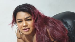 OpraxBella 29 transgender strip cam model profile