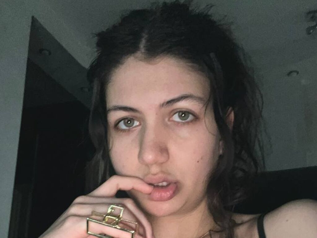 PalmerNoel naked cam model gallery photo