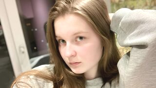 PearleDaughdrill 18 female hot cam model profile