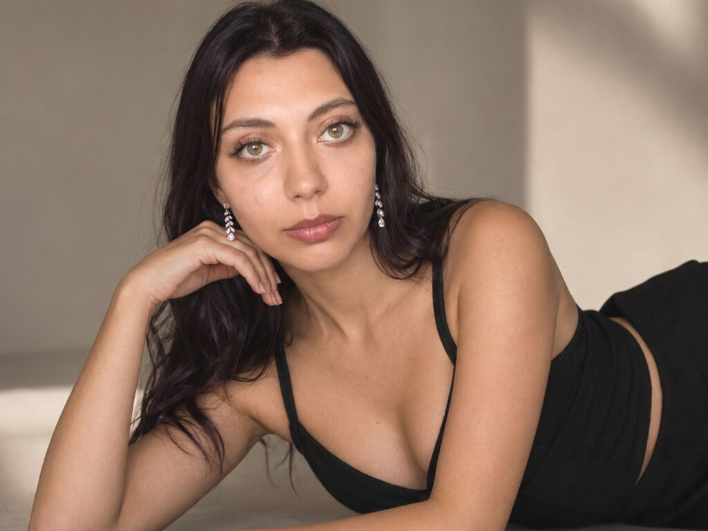 PortiaEstrem naked cam model gallery photo