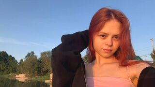 RebaDoty 18 female strip cam model profile