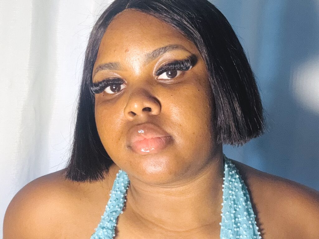 RoseSylver nude cam model profile photo