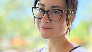 RosieWilliamss 36 female sexy related cam model profile