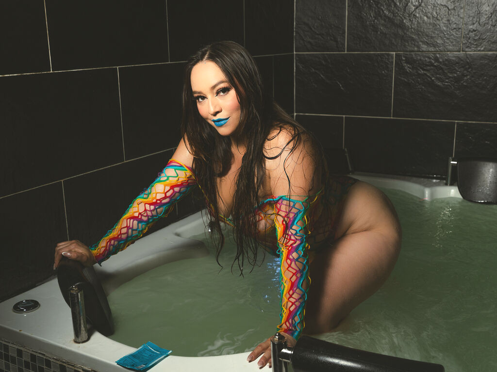 SabrinaVantress naked cam model gallery photo