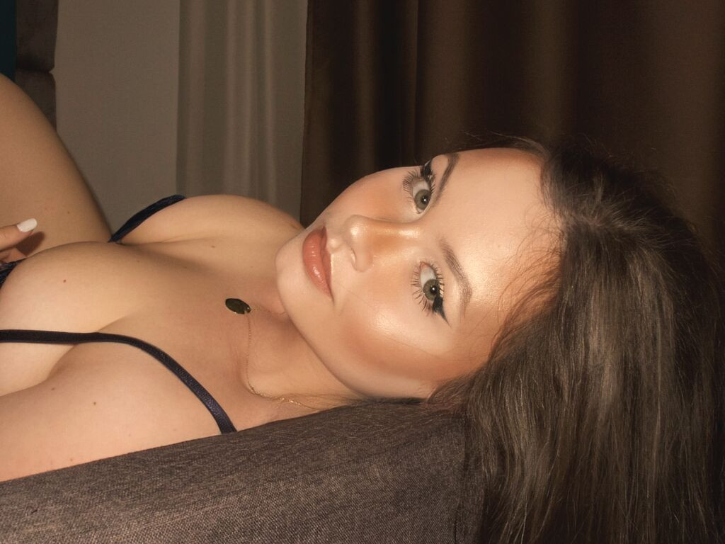 SageVance nude cam model profile photo