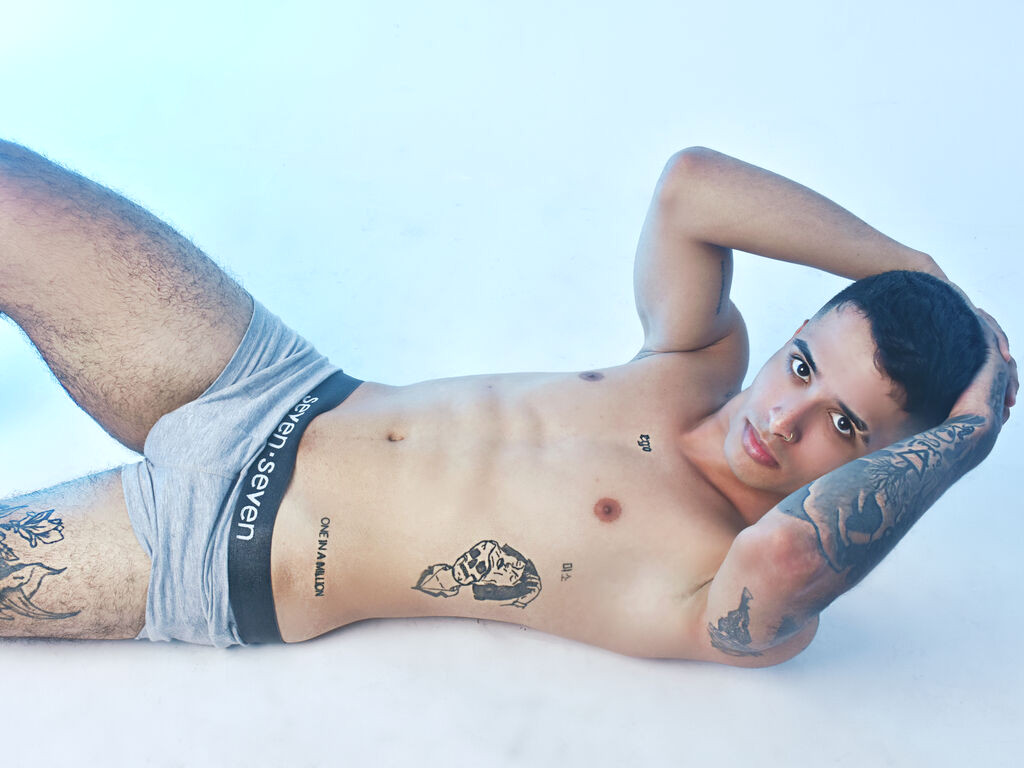 SamMontinegro nude cam model profile photo
