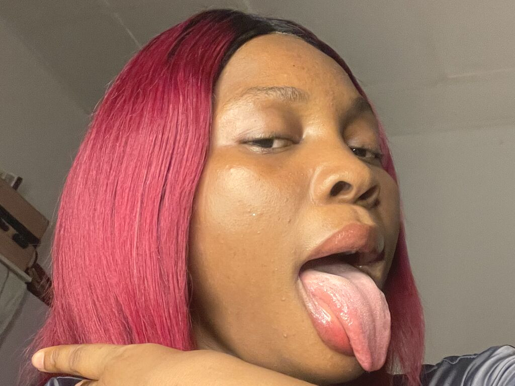 SandraEalbert nude cam model profile photo
