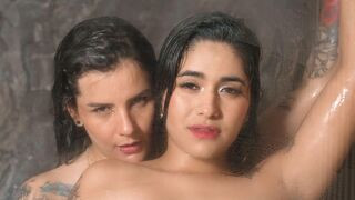 SaraAndMayra 31 female lesbian erotic related cam model profile