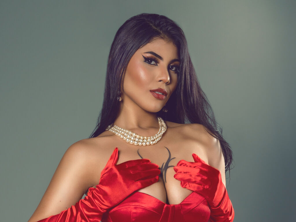 SaraMaier Nude