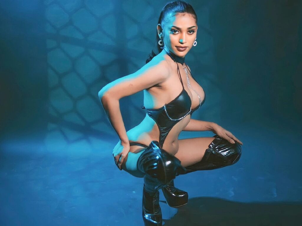 SassyYsabelle nude cam model profile photo