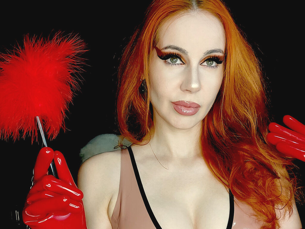 ScarletScharf Naked