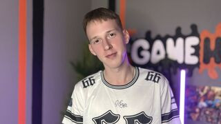 ScottPoter 18 male strip related cam model profile