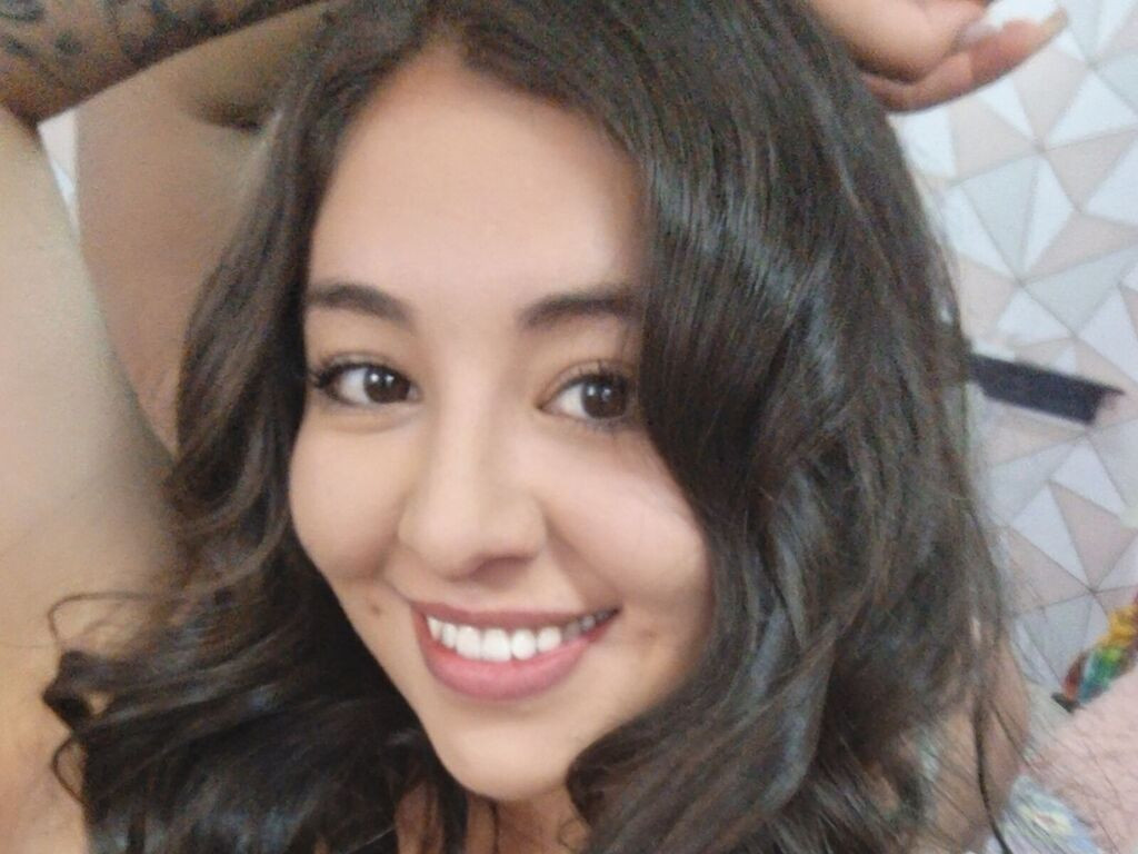 ShantaRodriguez nude cam model profile photo