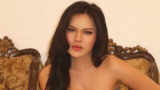 SierrenaSmith 21 female erotic cam model profile