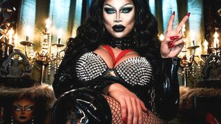 SindelLuna 25 transgender strip cam model profile
