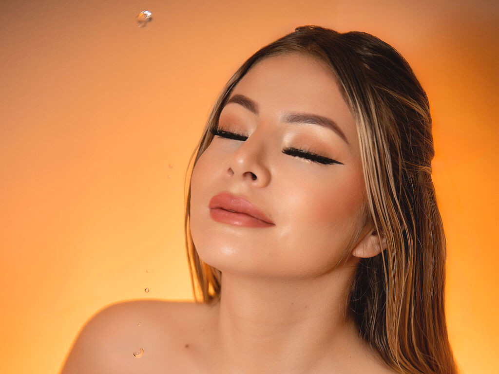 SofiaHanks Nude