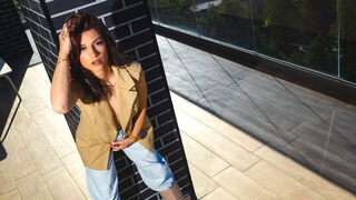 SofiaRoose 24 female sexy cam model profile