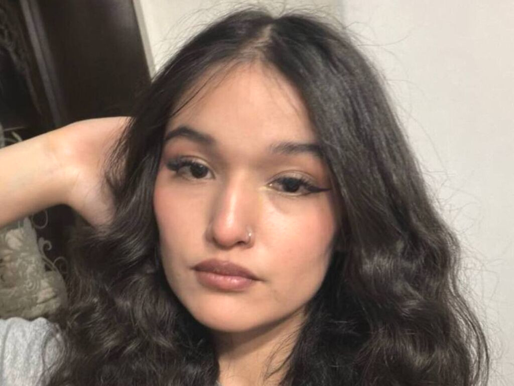 SorayaBenezra nude cam model profile photo