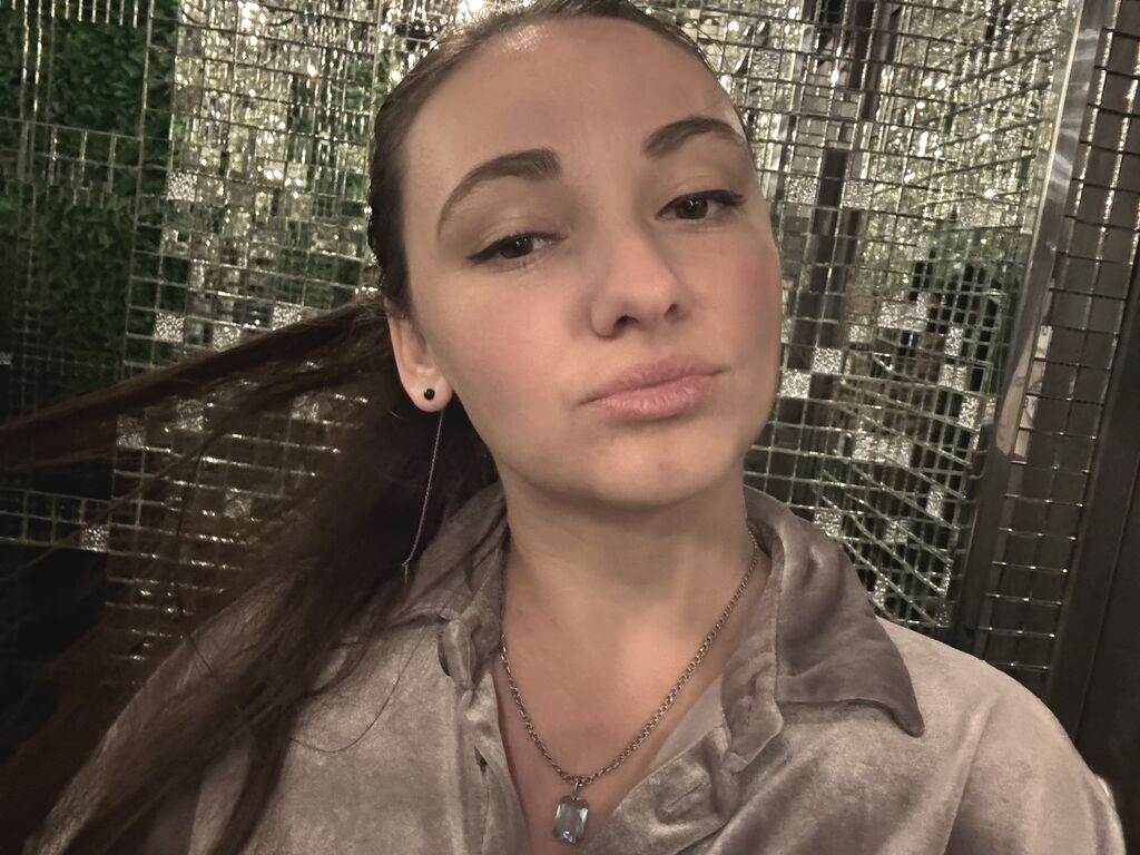 StacyMild nude cam model profile photo