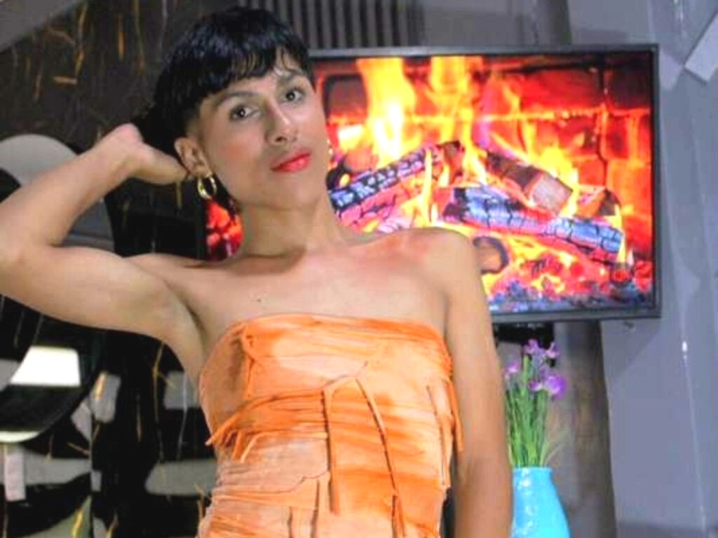 StormLux nude cam model profile photo