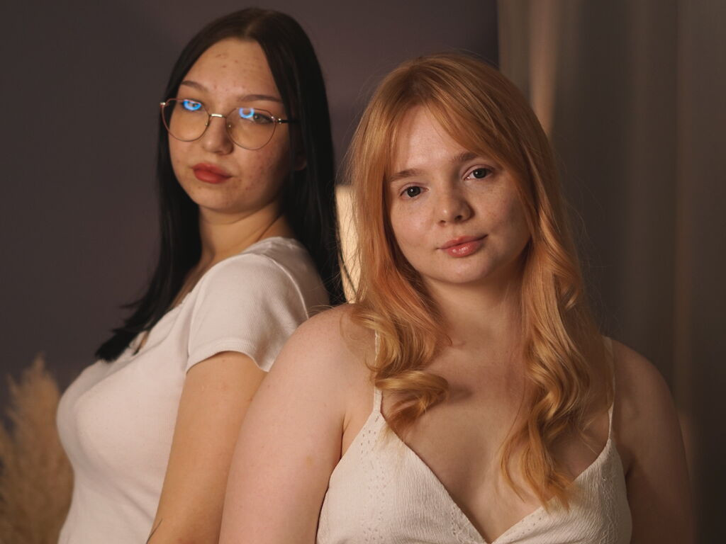 SynneAndVerona Naked