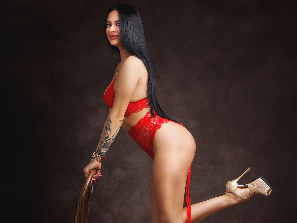 TallidaChance nude cam model profile photo