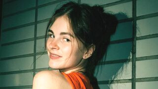 TerryWatsone 19 female live cam model profile