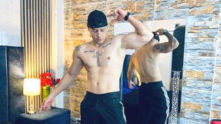 TitanBelle 30 male erotic related cam model profile