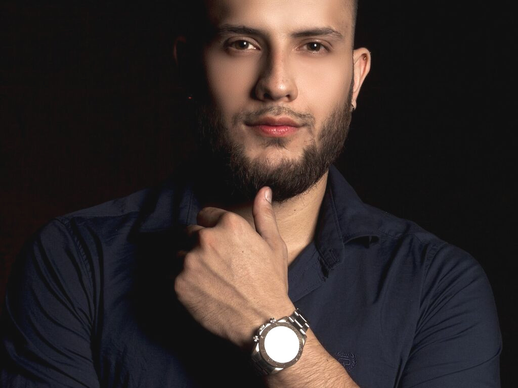 TonySantos nude cam model profile photo