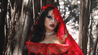 TylaLopez 25 transgender naked cam model profile