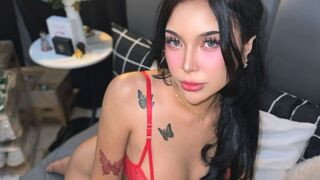TyraMadrigal Nude