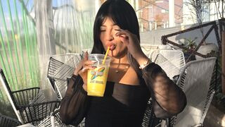 ValeSantana 22 female sexy cam model profile
