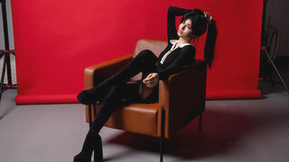 ValerieSherman 21 female strip cam model profile