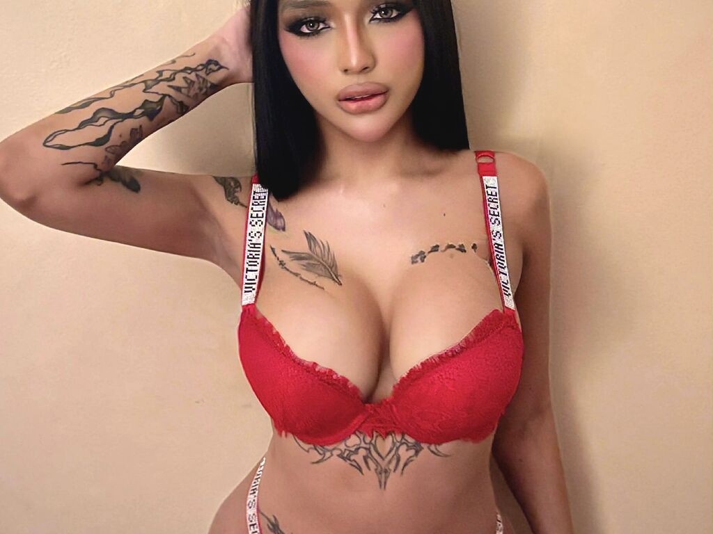 VenusWineter nude cam model profile photo