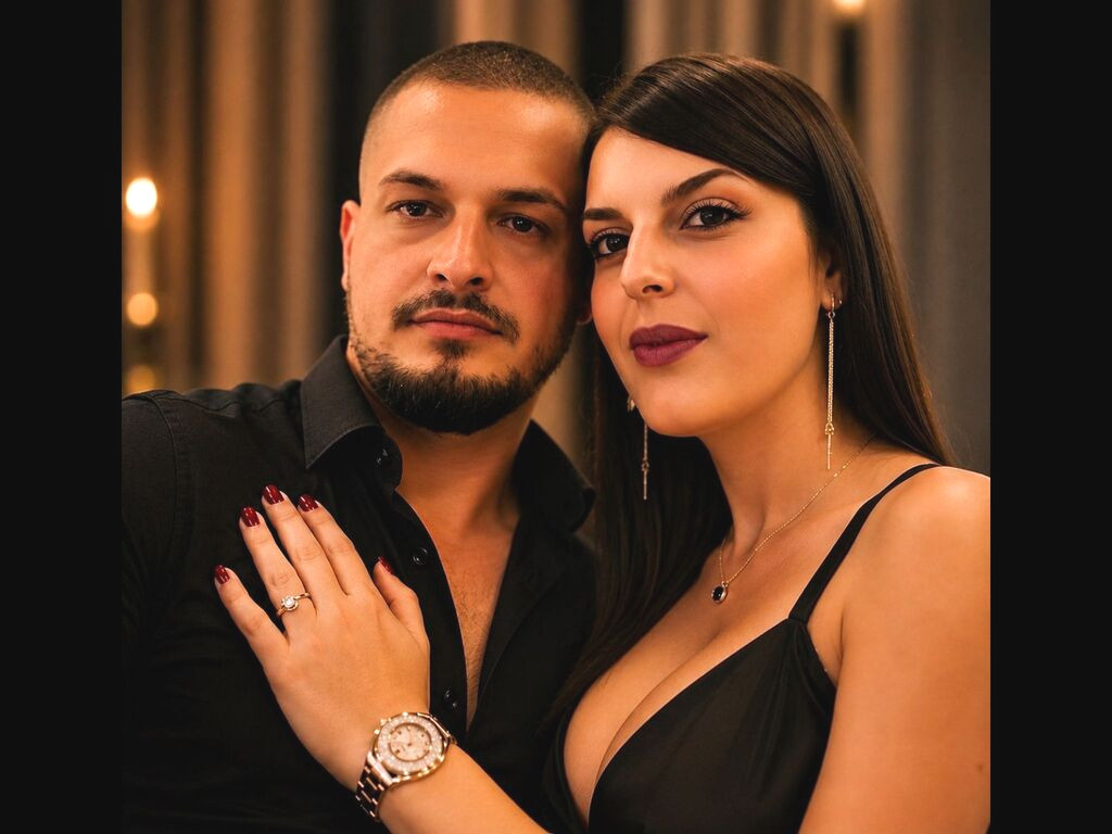 VeraAndNico nude cam model profile photo