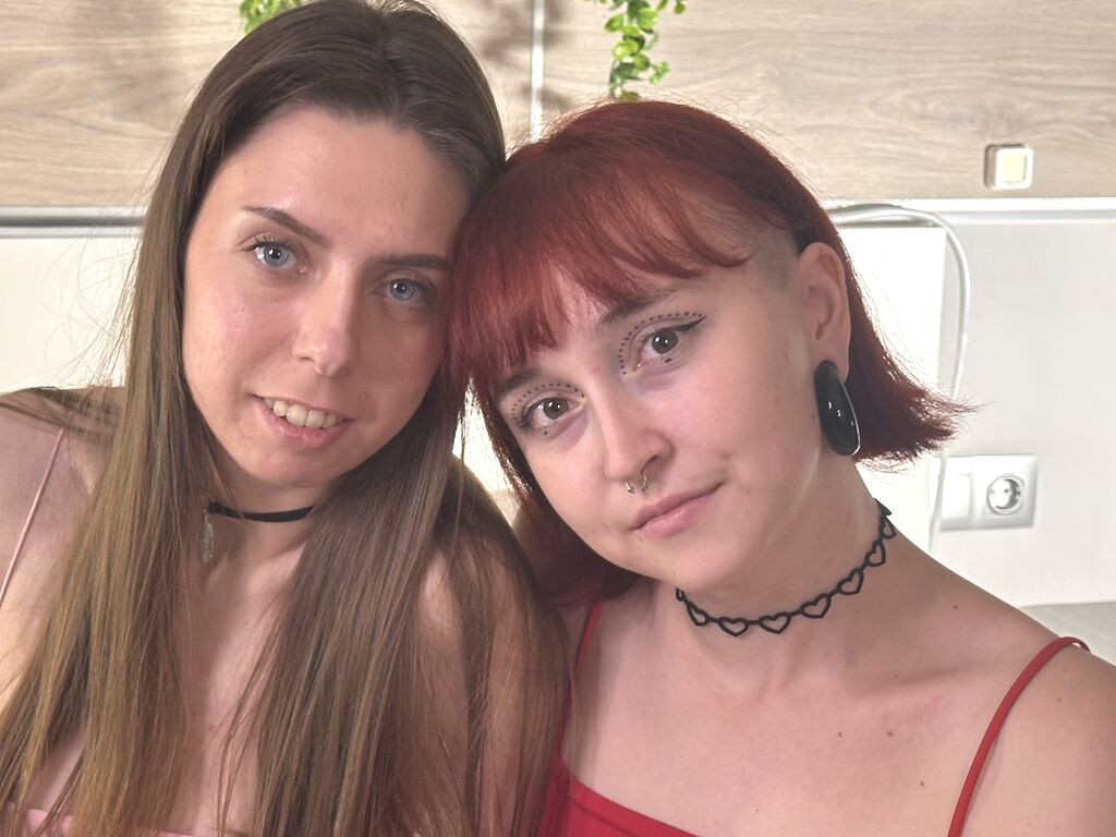 VerleneAndOlimpa naked cam model gallery photo